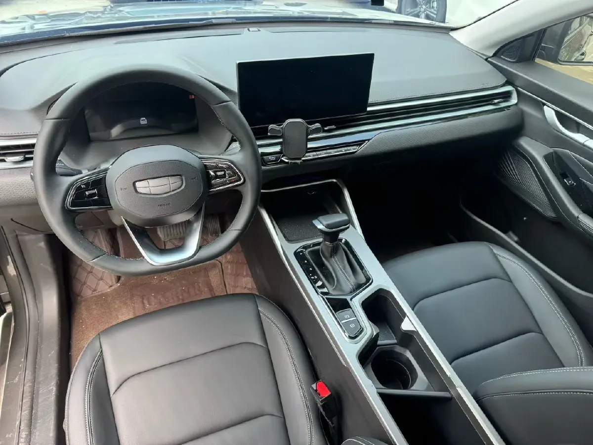 2025 Geely Emgrand 1.5L 127HP L4 CVT,autocango,china used car exporter,china ev exporter,chinese used car exporter,chinese used ev exporter