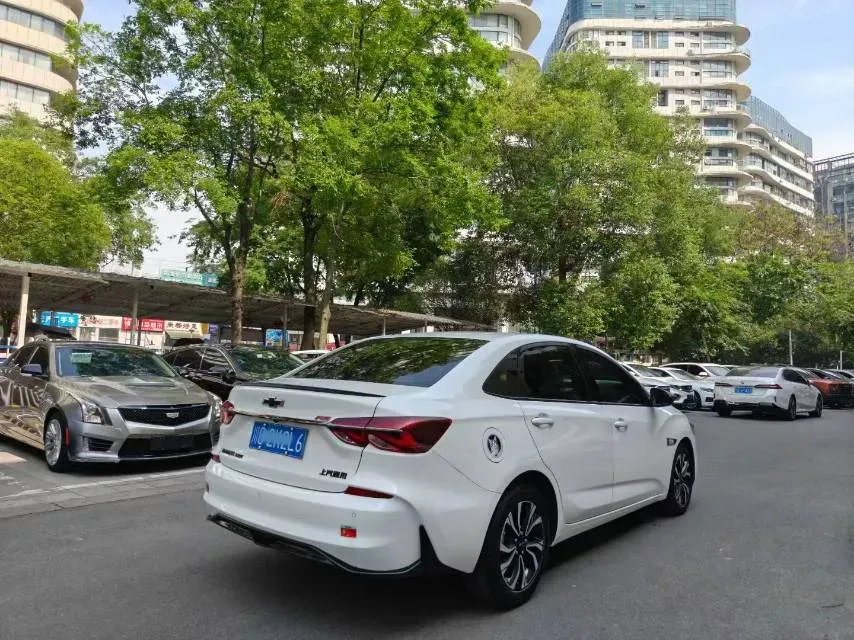 2020 Chevrolet Monza 1.3T 163HP L3 6AT,autocango,china used car exporter,china ev exporter,chinese used car exporter,chinese used ev exporter