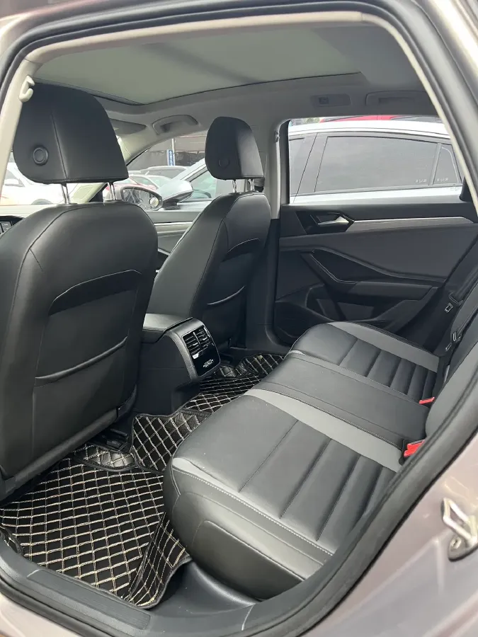 2020 Volkswagen Sagitar 1.2T 116HP L4 7DCT,autocango,china used car exporter,china ev exporter,chinese used car exporter,chinese used ev exporter