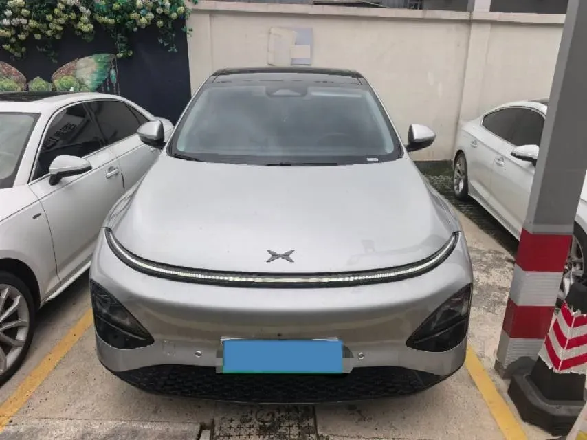 2025 Xpeng G6 BEV 68.5KWH,autocango,china used car exporter,china ev exporter,chinese used car exporter,chinese used ev exporter