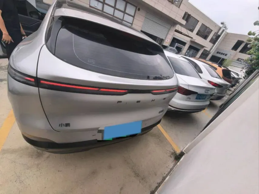 2025 Xpeng G6 BEV 68.5KWH,autocango,china used car exporter,china ev exporter,chinese used car exporter,chinese used ev exporter