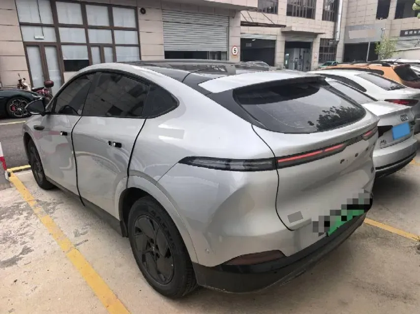 2025 Xpeng G6 BEV 68.5KWH,autocango,china used car exporter,china ev exporter,chinese used car exporter,chinese used ev exporter