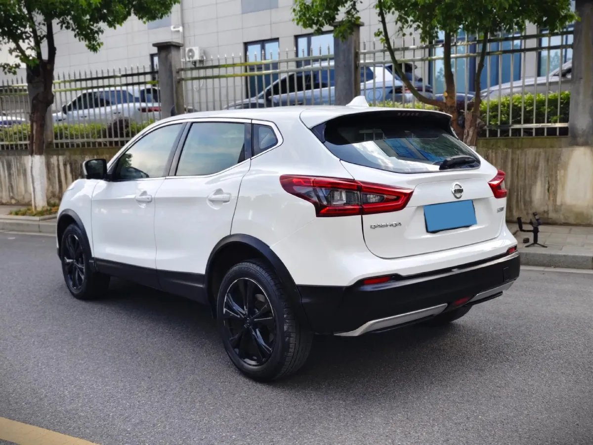 2021 Nissan Qashqai 2.0L 151HP L4 CVT,autocango,china used car exporter,china ev exporter,chinese used car exporter,chinese used ev exporter