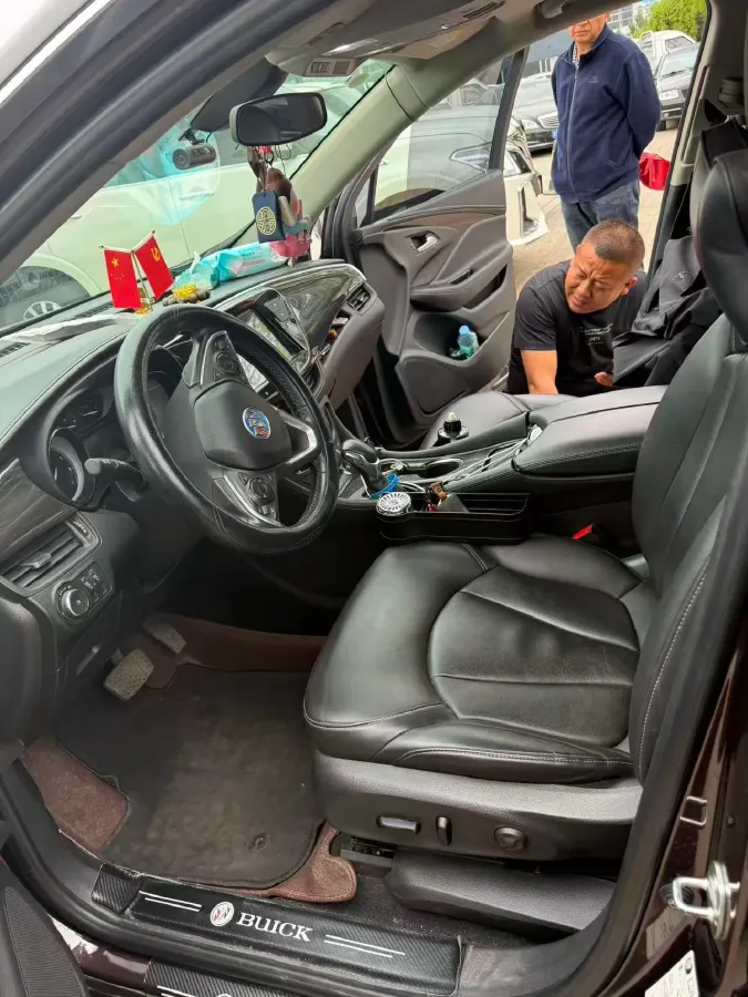 2020 Buick EnvisionPlus 1.5T 169HP L4 7DCT,autocango,china used car exporter,china ev exporter,chinese used car exporter,chinese used ev exporter