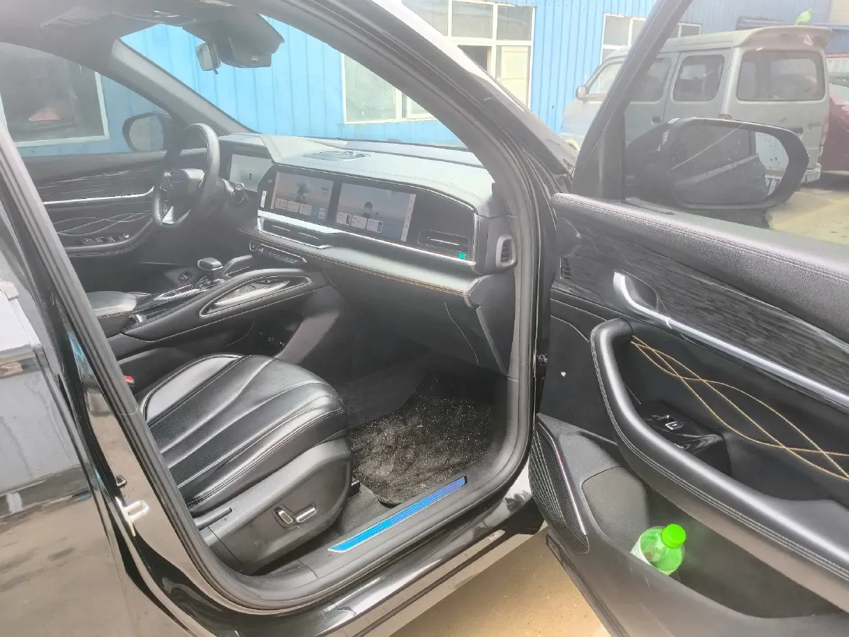 2025 Geely Monjaro 2.0T 238HP L4 8AT,autocango,china used car exporter,china ev exporter,chinese used car exporter,chinese used ev exporter