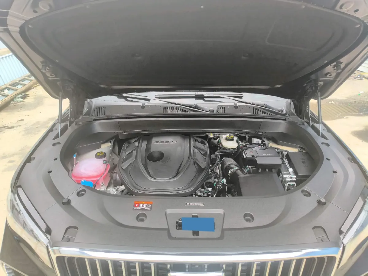 2025 Geely Monjaro 2.0T 238HP L4 8AT,autocango,china used car exporter,china ev exporter,chinese used car exporter,chinese used ev exporter