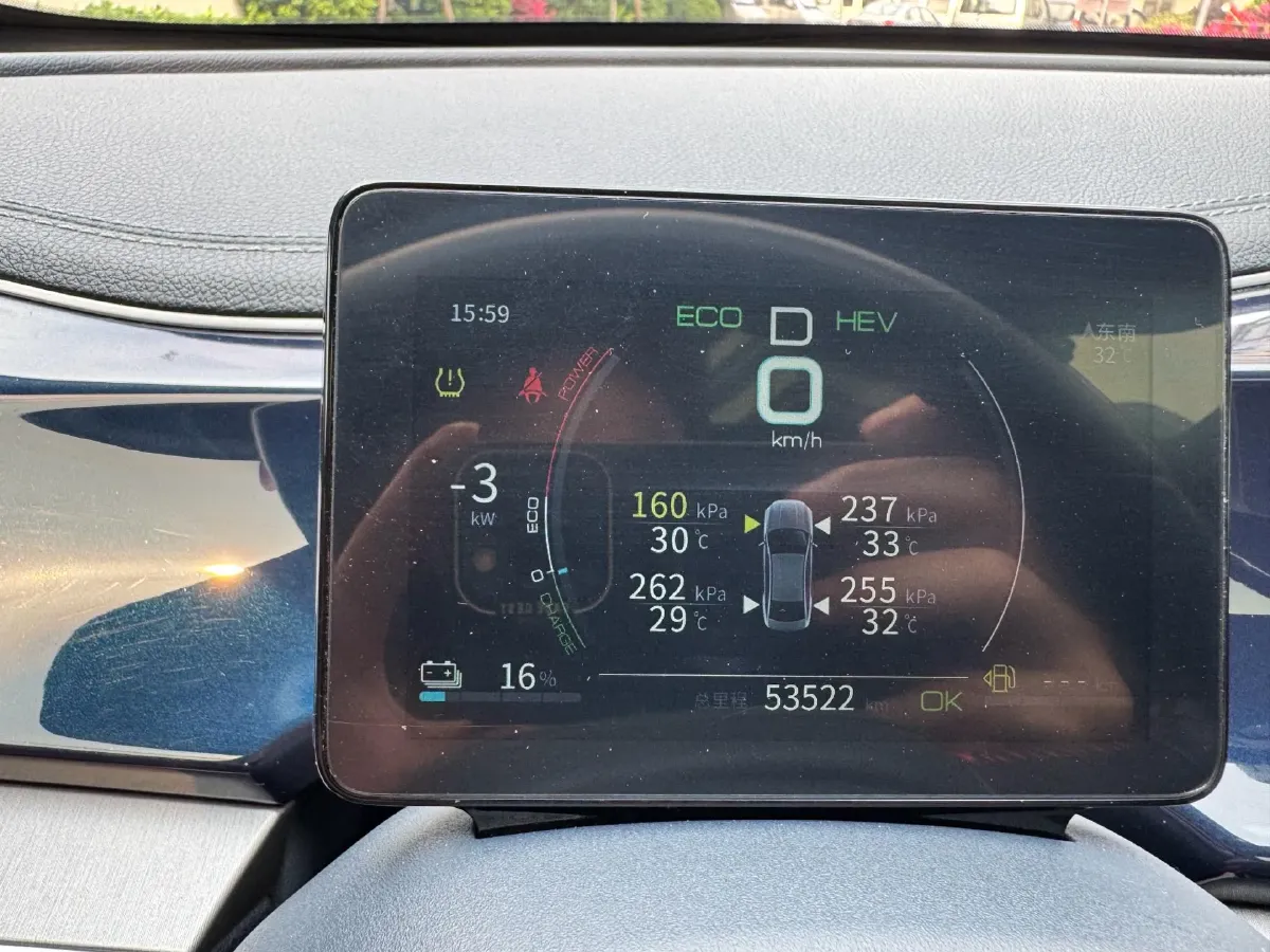 2021 Haval F7 1.5T 169HP L4 7DCT,autocango,china used car exporter,china ev exporter,chinese used car exporter,chinese used ev exporter