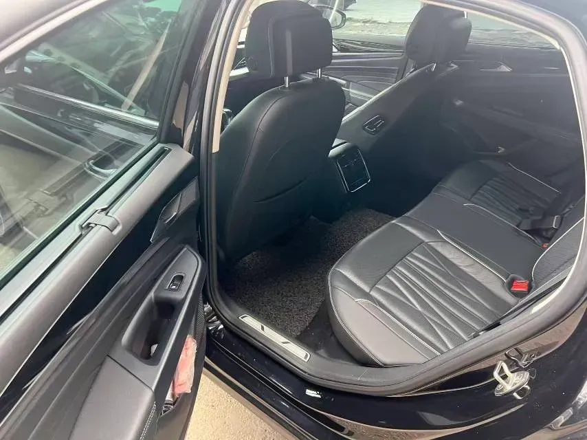 2023 Volkswagen Passat 2.0T 186HP L4 7DCT,autocango,china used car exporter,china ev exporter,chinese used car exporter,chinese used ev exporter
