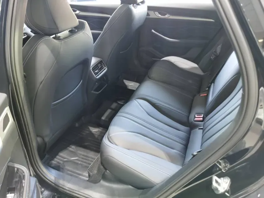2026 Geely Preface 1.5T 181HP L4 7DCT,autocango,china used car exporter,china ev exporter,chinese used car exporter,chinese used ev exporter
