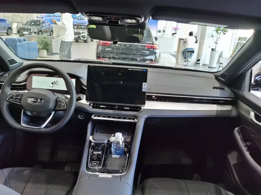 2026 Geely Preface 1.5T 181HP L4 7DCT,autocango,china used car exporter,china ev exporter,chinese used car exporter,chinese used ev exporter