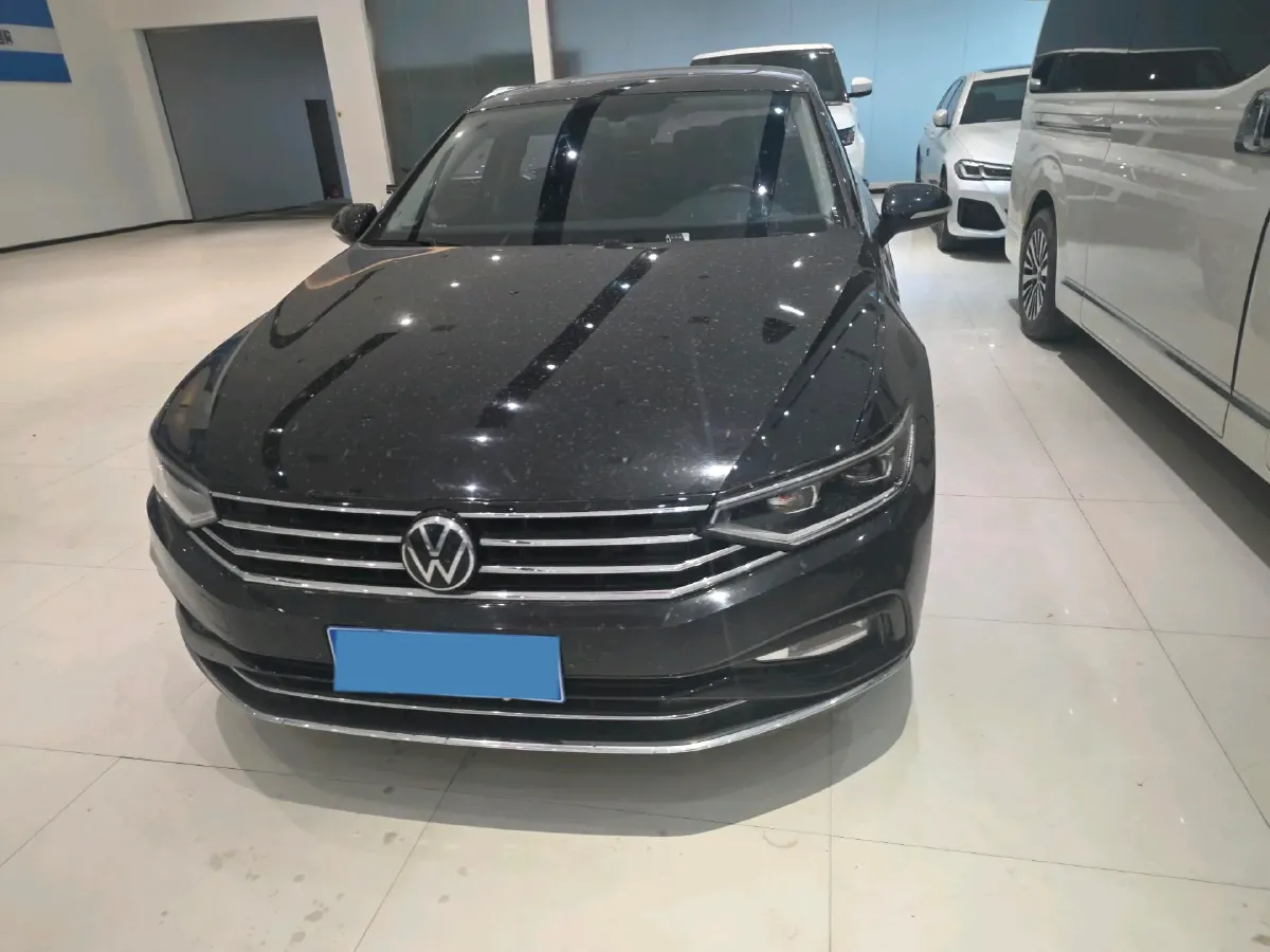 2020 Volkswagen Magotan 2.0T 186HP L4 7DCT,autocango,china used car exporter,china ev exporter,chinese used car exporter,chinese used ev exporter