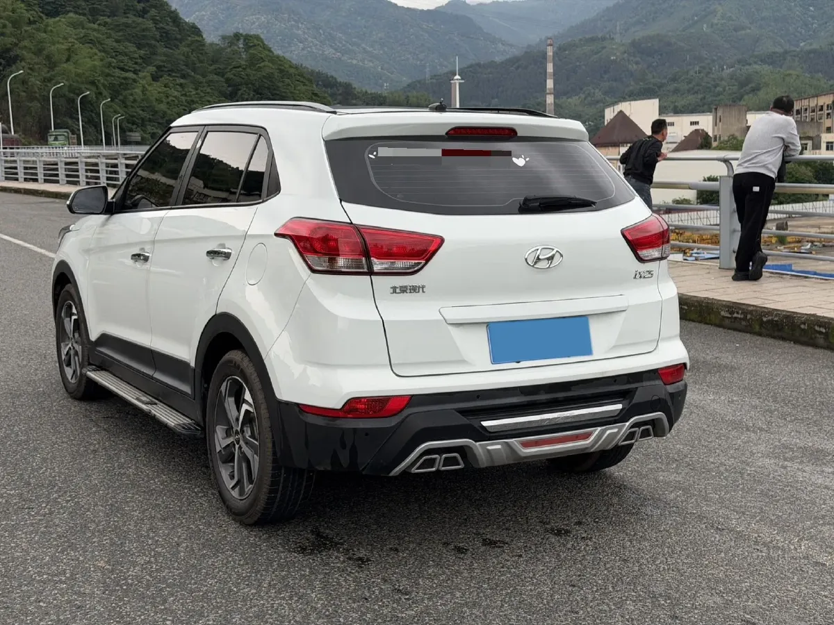2017 Hyundai ix25 1.6L 125HP L4 6AT,autocango,china used car exporter,china ev exporter,chinese used car exporter,chinese used ev exporter