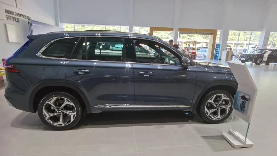 2026 Geely Monjaro 2.0T 272HP L4 8AT,autocango,china used car exporter,china ev exporter,chinese used car exporter,chinese used ev exporter