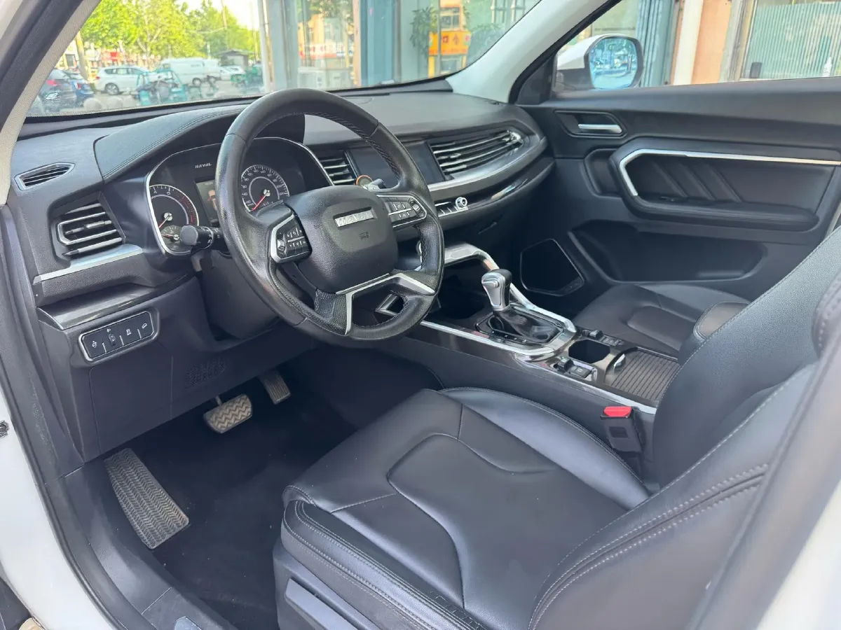 2017 Haval H6 1.5T 169HP L4 7DCT,autocango,china used car exporter,china ev exporter,chinese used car exporter,chinese used ev exporter