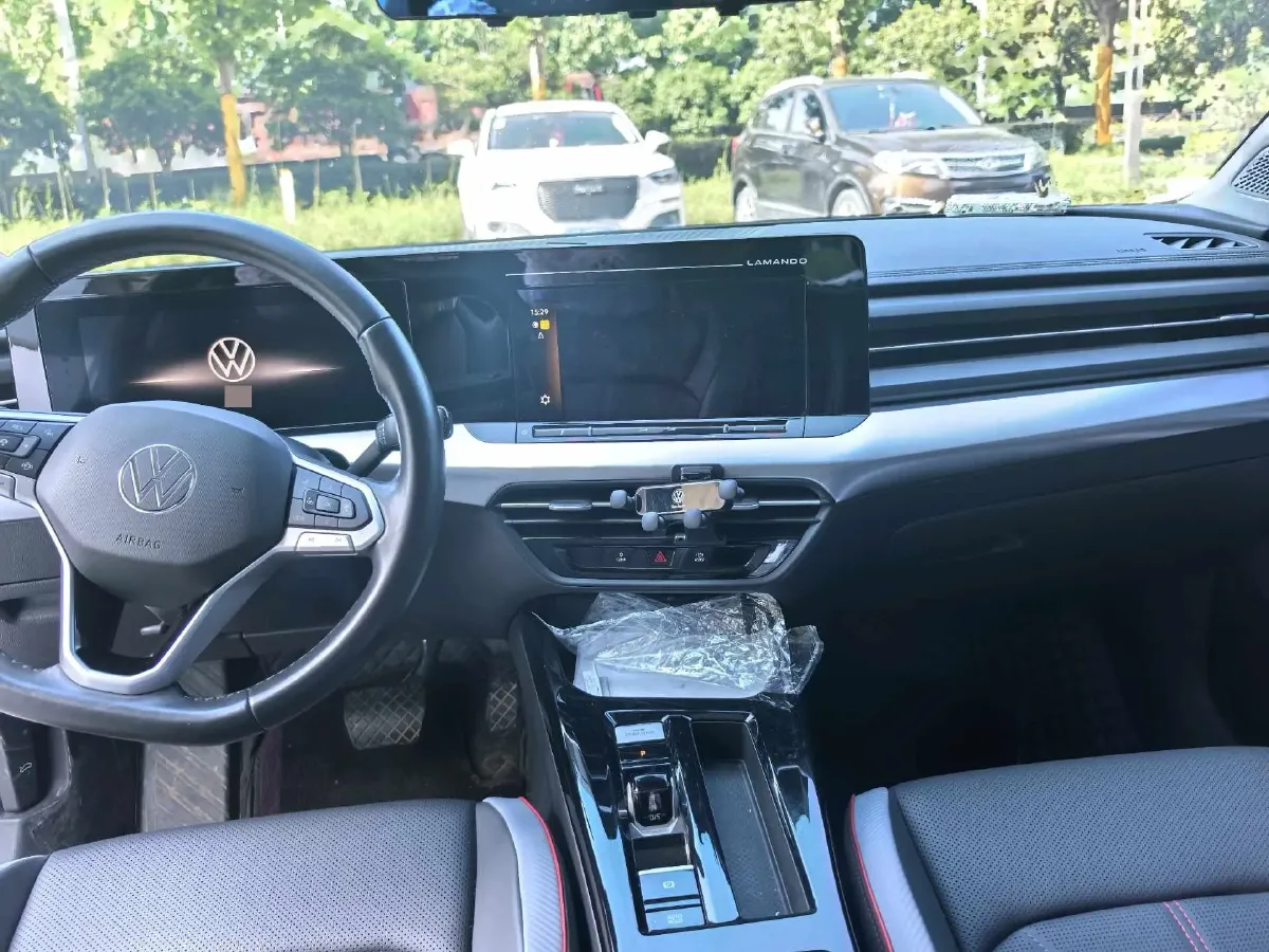 2022 Volkswagen Lavida 1.4T 150HP L4 7DCT,autocango,china used car exporter,china ev exporter,chinese used car exporter,chinese used ev exporter