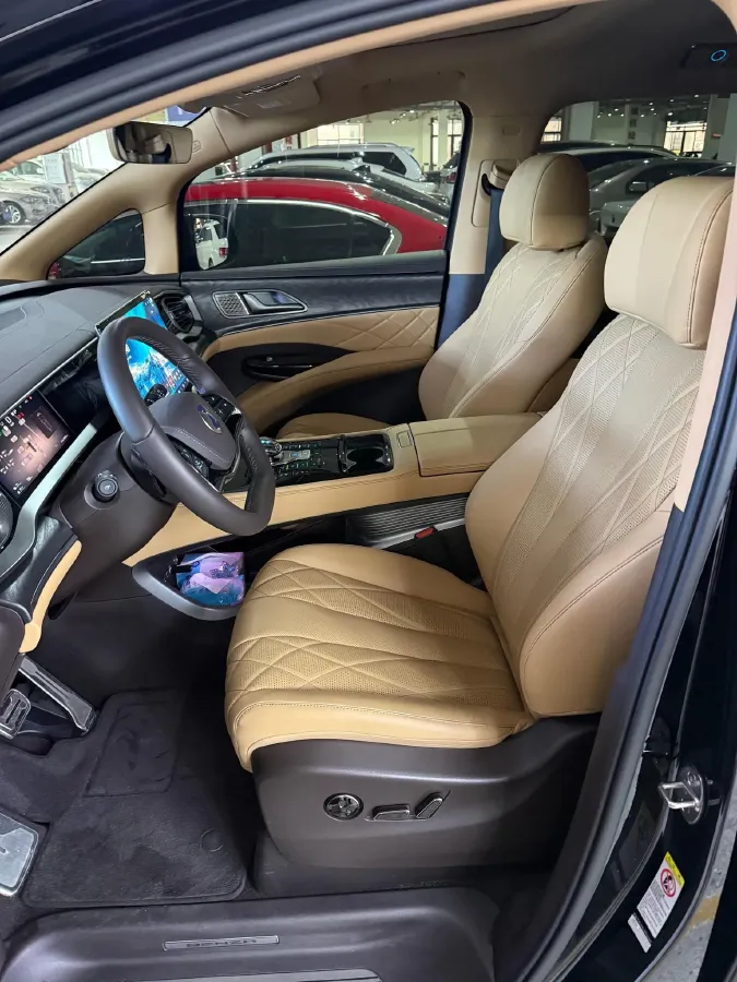 2025 Denza D9 1.5T 156HP L4 E-CVT PHEV 40KWH,autocango,china used car exporter,china ev exporter,chinese used car exporter,chinese used ev exporter