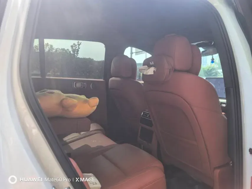 2024 Li L6 Range Extended 154HP L4 REEV 36.8KWH,autocango,china used car exporter,china ev exporter,chinese used car exporter,chinese used ev exporter