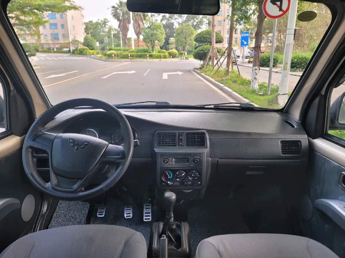 2021 ChangAn Kaicene XingKa 1.5L 107HP L4 5MT,autocango,china used car exporter,china ev exporter,chinese used car exporter,chinese used ev exporter