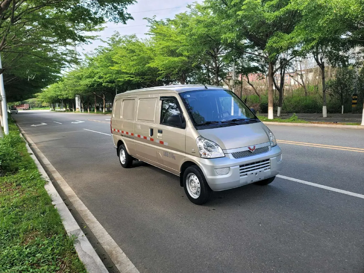 2021 ChangAn Kaicene XingKa 1.5L 107HP L4 5MT,autocango,china used car exporter,china ev exporter,chinese used car exporter,chinese used ev exporter