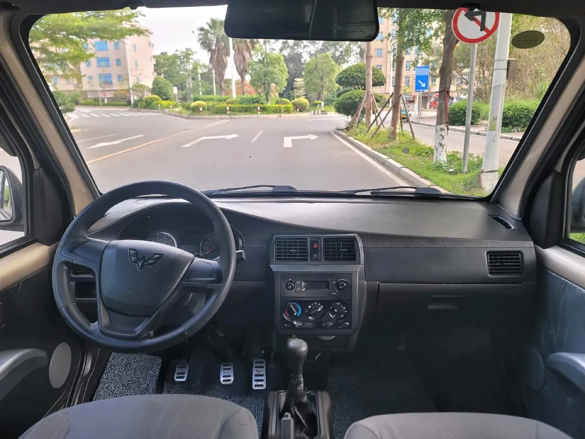 2021 ChangAn Kaicene XingKa 1.5L 107HP L4 5MT,autocango,china used car exporter,china ev exporter,chinese used car exporter,chinese used ev exporter
