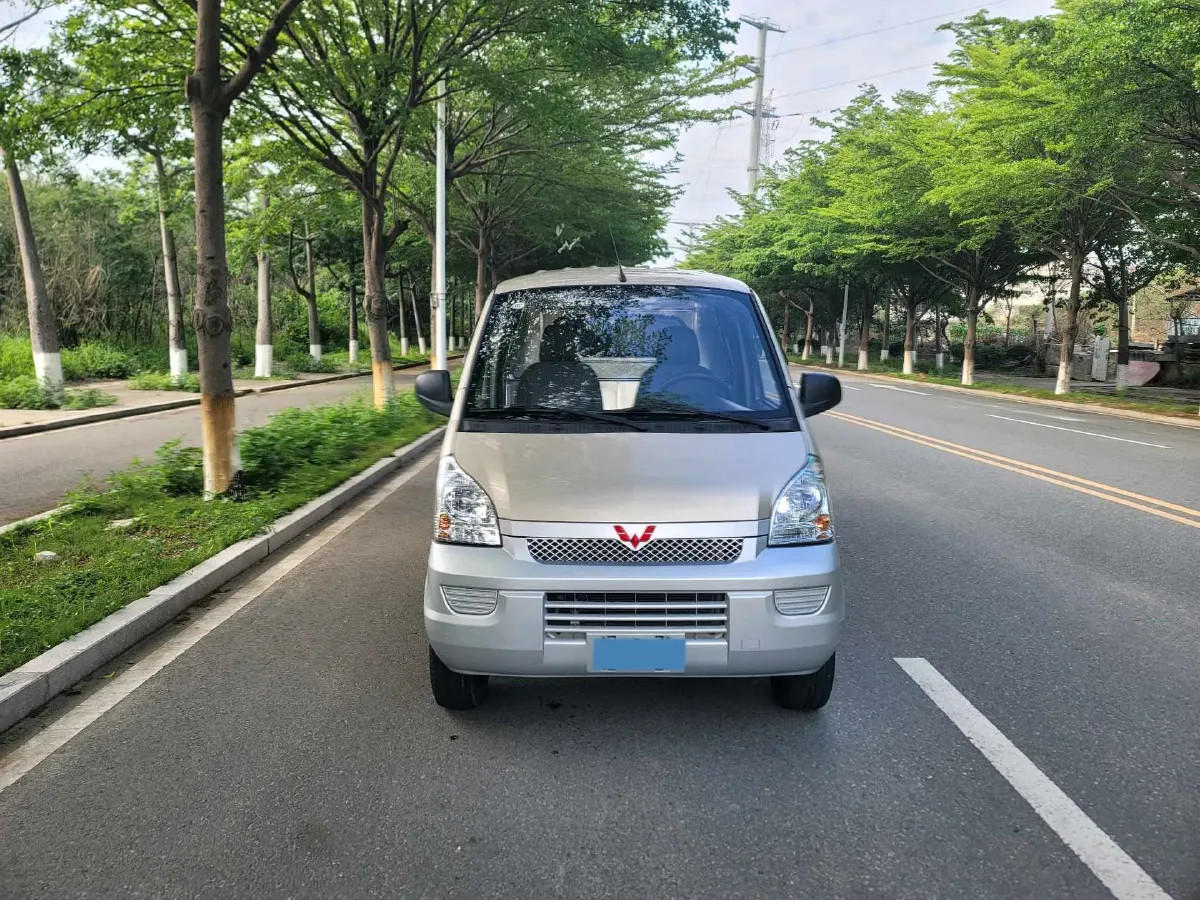 2021 ChangAn Kaicene XingKa 1.5L 107HP L4 5MT,autocango,china used car exporter,china ev exporter,chinese used car exporter,chinese used ev exporter