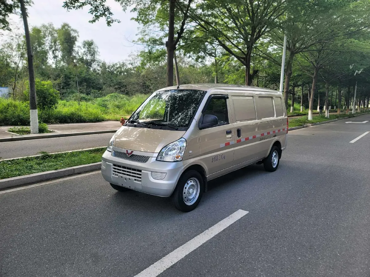 2021 ChangAn Kaicene XingKa 1.5L 107HP L4 5MT,autocango,china used car exporter,china ev exporter,chinese used car exporter,chinese used ev exporter
