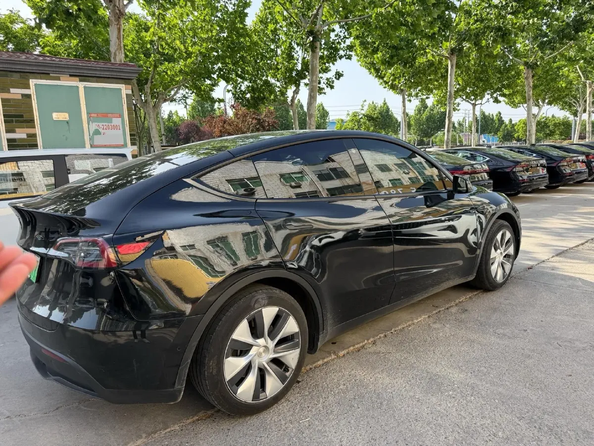 2022 Tesla Model Y BEV 60KWH,autocango,china used car exporter,china ev exporter,chinese used car exporter,chinese used ev exporter