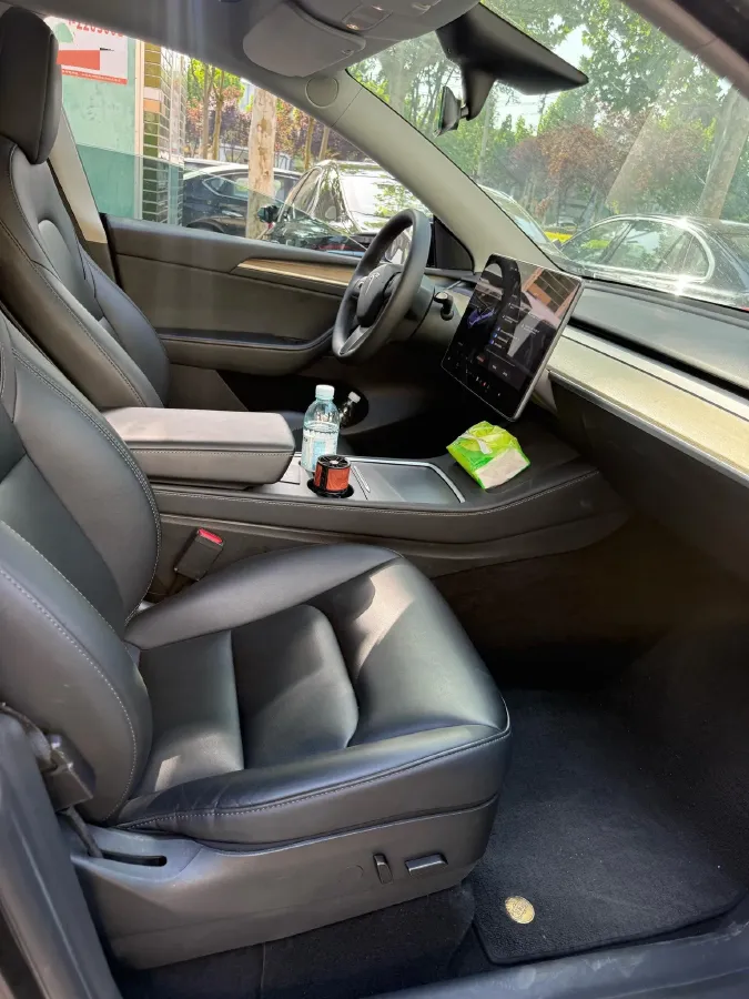 2022 Tesla Model Y BEV 60KWH,autocango,china used car exporter,china ev exporter,chinese used car exporter,chinese used ev exporter