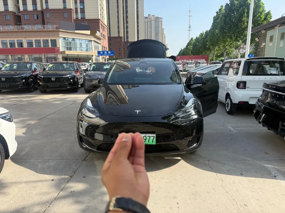 2022 Tesla Model Y BEV 60KWH,autocango,china used car exporter,china ev exporter,chinese used car exporter,chinese used ev exporter