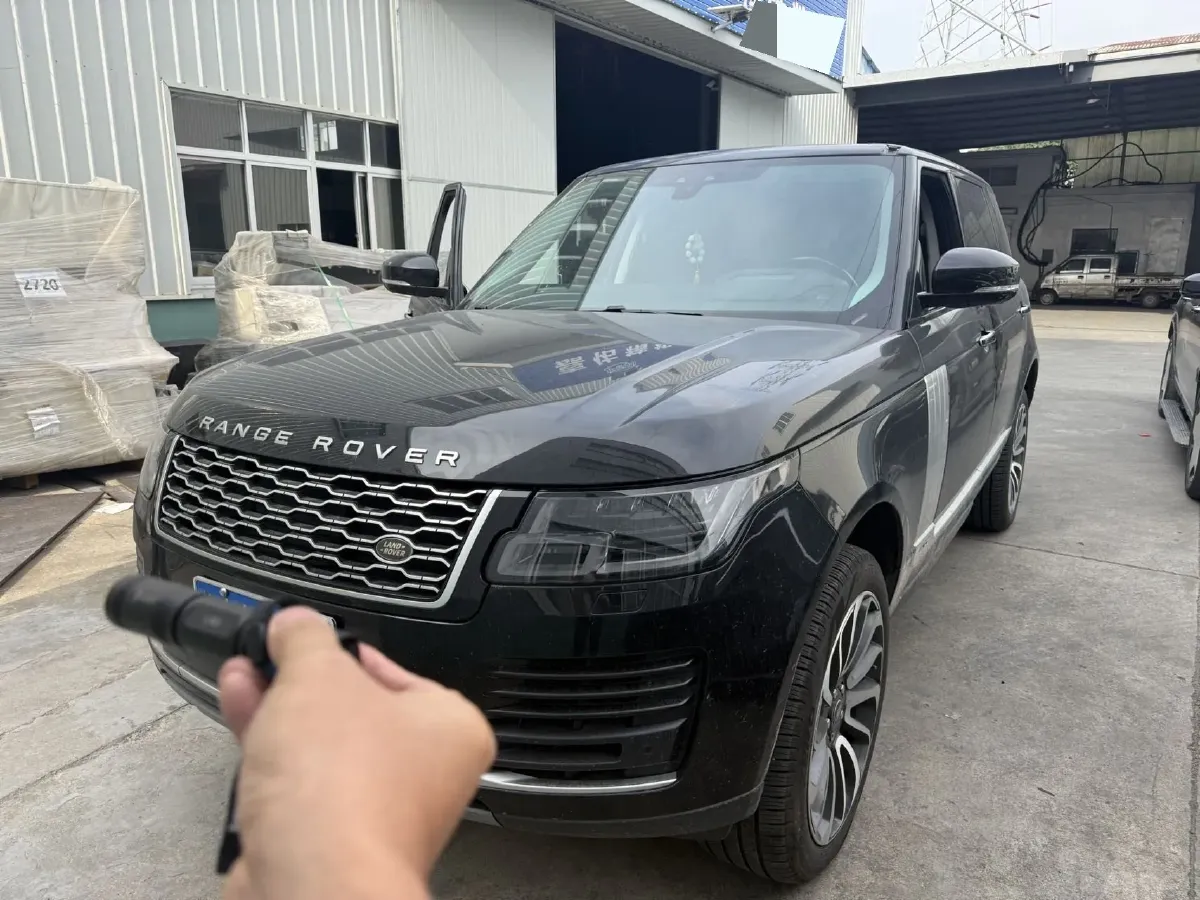 2020 Land Rover Range Rover 3.0T 400HP L6 8AT,autocango,china used car exporter,china ev exporter,chinese used car exporter,chinese used ev exporter