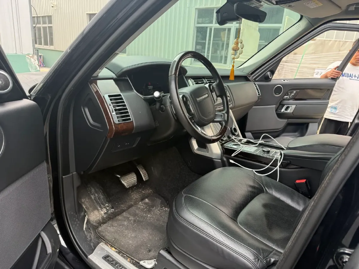 2020 Land Rover Range Rover 3.0T 400HP L6 8AT,autocango,china used car exporter,china ev exporter,chinese used car exporter,chinese used ev exporter