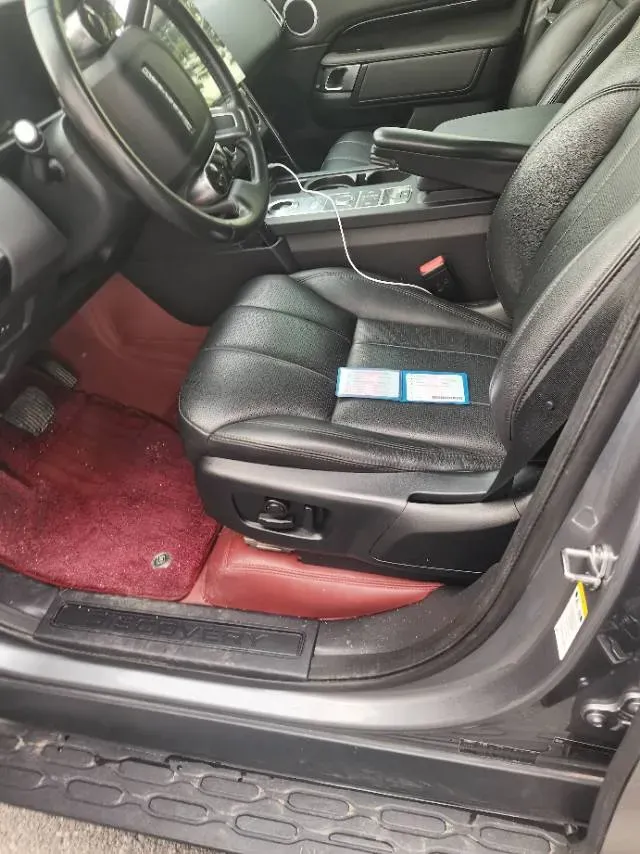 2020 Land Rover Discovery 2.0T 300HP L4 8AT,autocango,china used car exporter,china ev exporter,chinese used car exporter,chinese used ev exporter