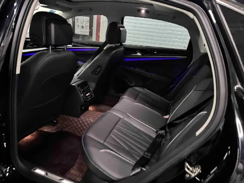 2023 Volkswagen Passat 2.0T 186HP L4 7DCT,autocango,china used car exporter,china ev exporter,chinese used car exporter,chinese used ev exporter