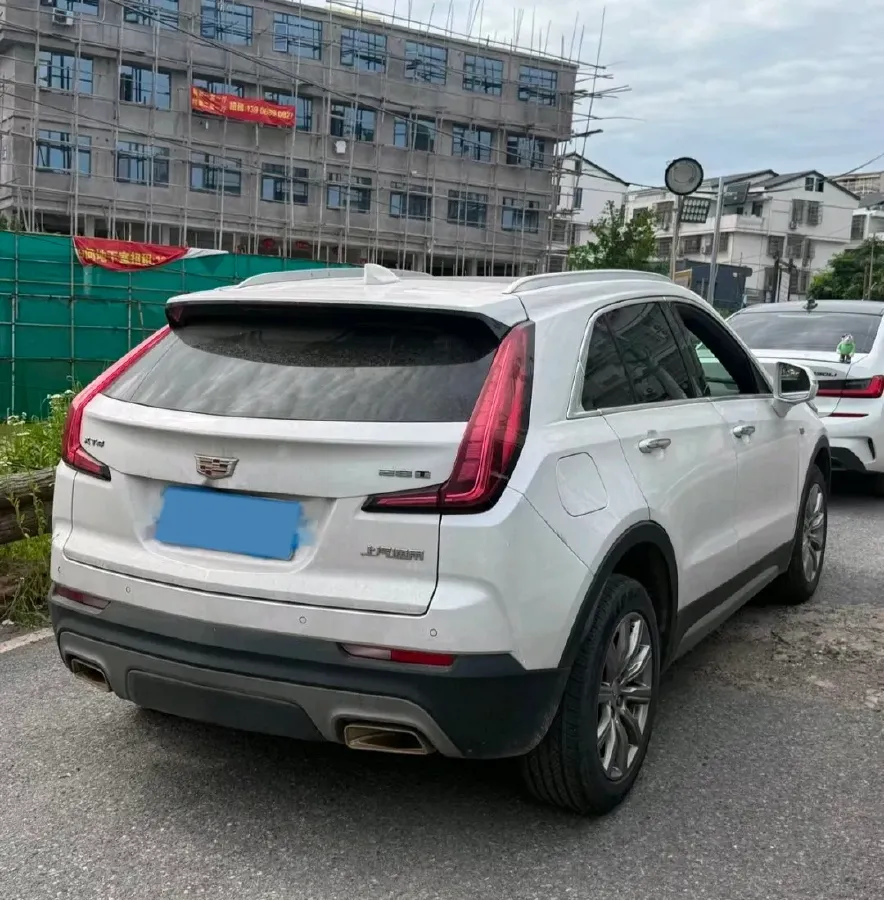 2021 Cadillac XT4 2.0T 237HP L4 9AT,autocango,china used car exporter,china ev exporter,chinese used car exporter,chinese used ev exporter