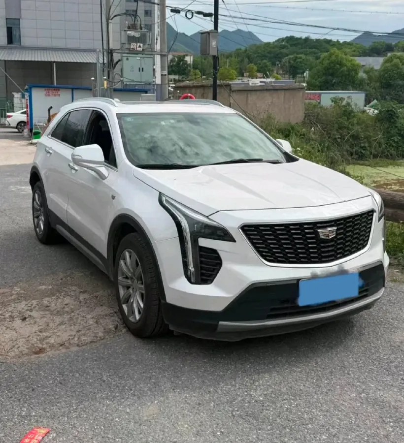 2021 Cadillac XT4 2.0T 237HP L4 9AT,autocango,china used car exporter,china ev exporter,chinese used car exporter,chinese used ev exporter