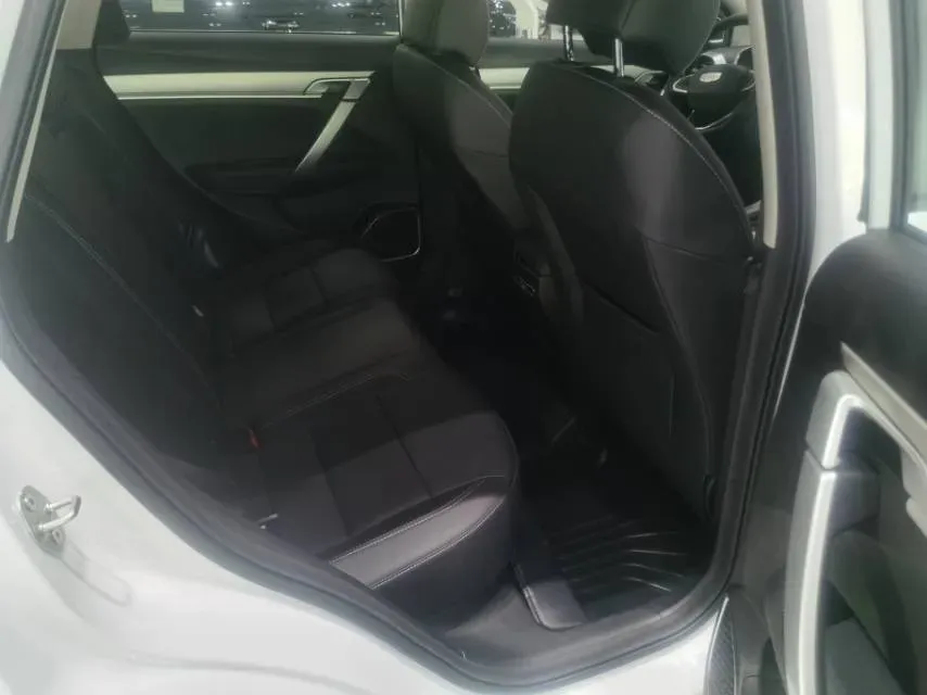2025 Geely Coolray 1.5L 126HP L4 CVT,autocango,china used car exporter,china ev exporter,chinese used car exporter,chinese used ev exporter