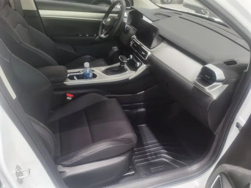 2025 Geely Coolray 1.5L 126HP L4 CVT,autocango,china used car exporter,china ev exporter,chinese used car exporter,chinese used ev exporter