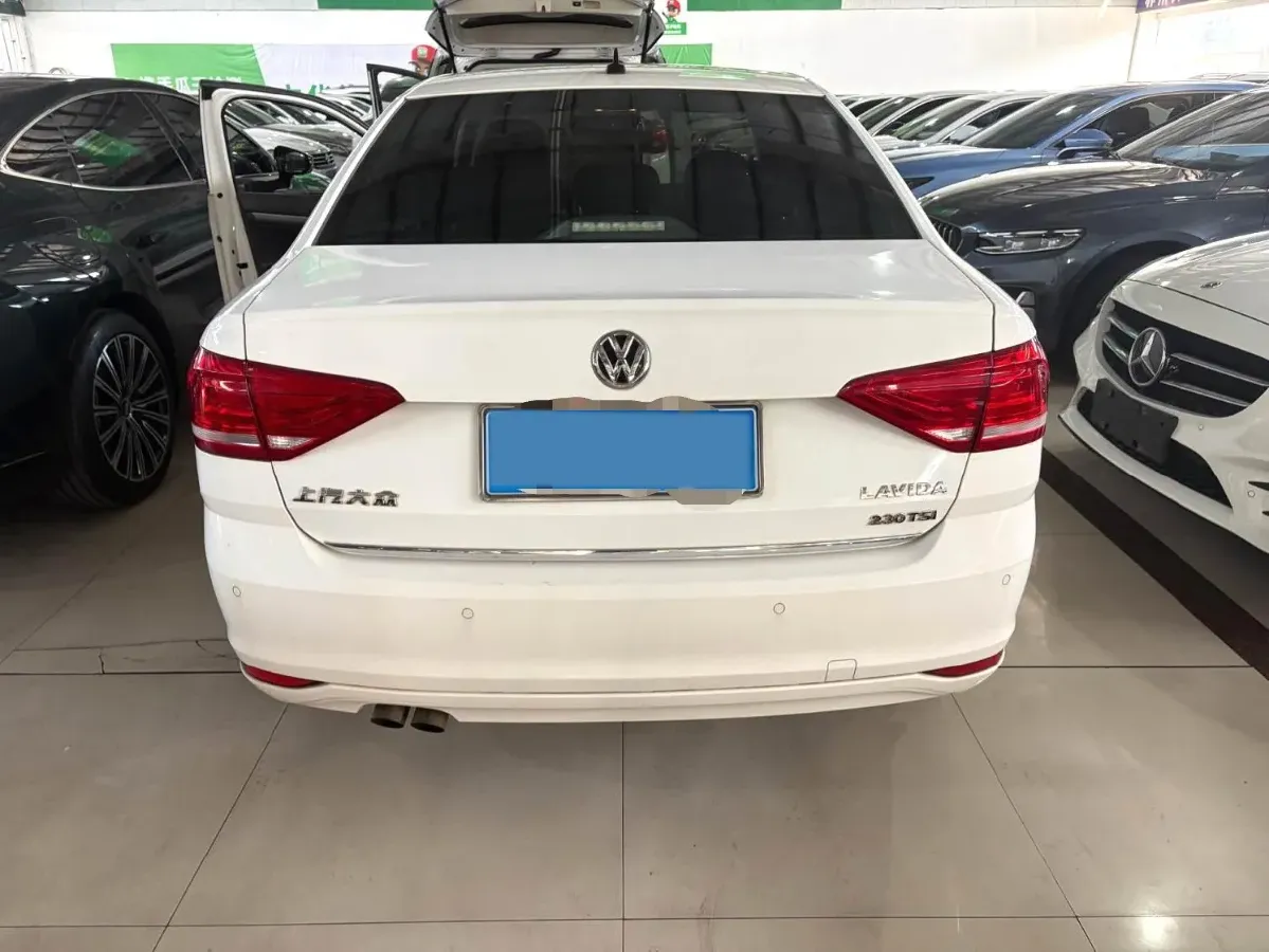 2017 Volkswagen Lavida 1.4T 131HP L4 7DCT,autocango,china used car exporter,china ev exporter,chinese used car exporter,chinese used ev exporter