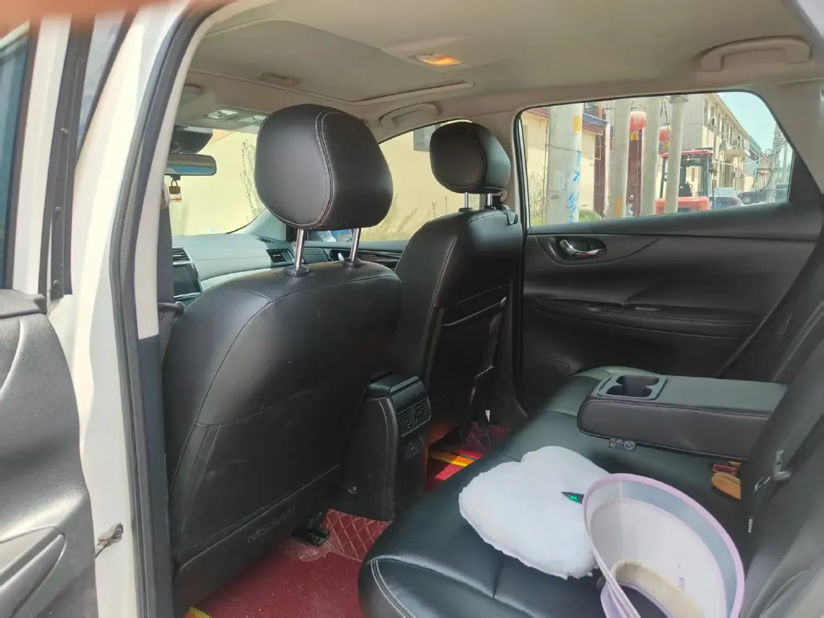 2023 Nissan Tiida 1.6L 122HP L4 CVT,autocango,china used car exporter,china ev exporter,chinese used car exporter,chinese used ev exporter