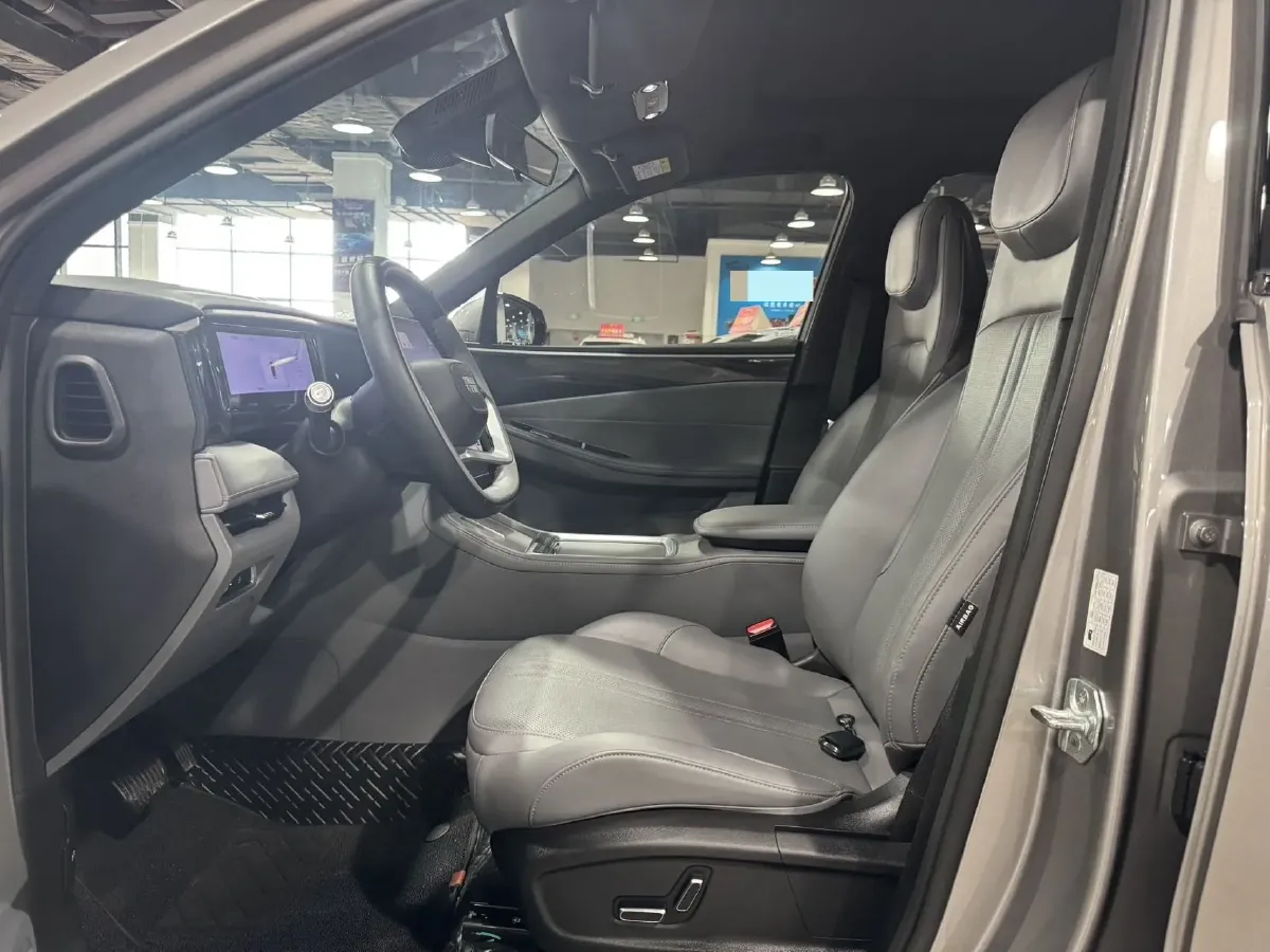 2025 Geely Galaxy L7 1.5L 112HP L4 1DHT PHEV 18.4KWH,autocango,china used car exporter,china ev exporter,chinese used car exporter,chinese used ev exporter