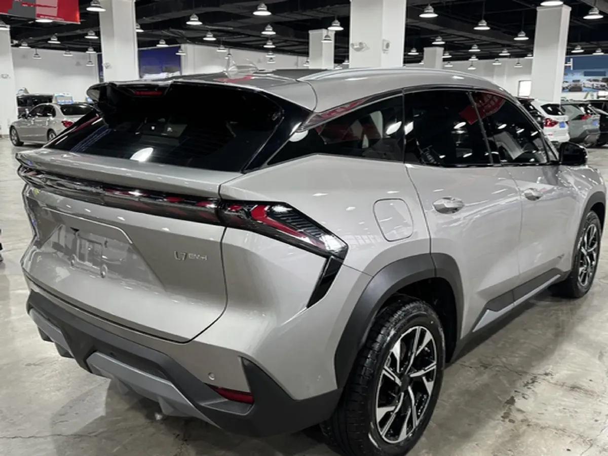 2025 Geely Galaxy L7 1.5L 112HP L4 1DHT PHEV 18.4KWH,autocango,china used car exporter,china ev exporter,chinese used car exporter,chinese used ev exporter