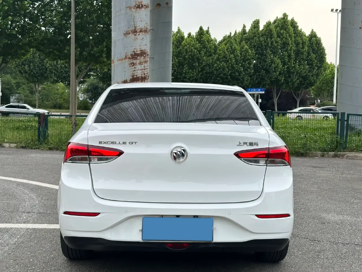 2020 Buick Encore 1.0T 125HP L3 6AT,autocango,china used car exporter,china ev exporter,chinese used car exporter,chinese used ev exporter