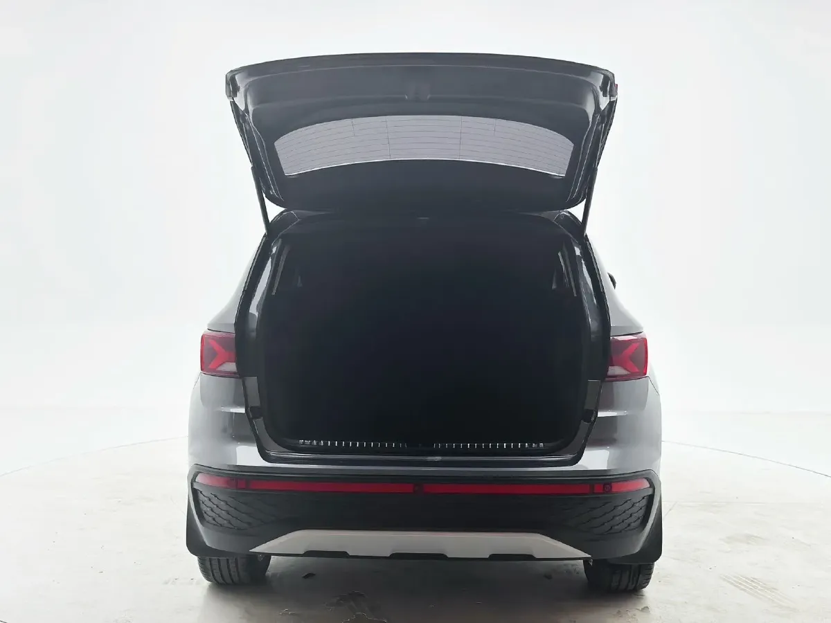 2023 Jetta VS5 1.4T 150HP L4 6AT,autocango,china used car exporter,china ev exporter,chinese used car exporter,chinese used ev exporter