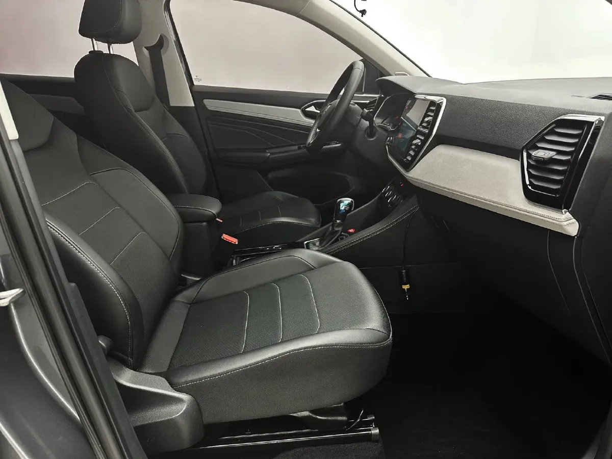 2023 Jetta VS5 1.4T 150HP L4 6AT,autocango,china used car exporter,china ev exporter,chinese used car exporter,chinese used ev exporter