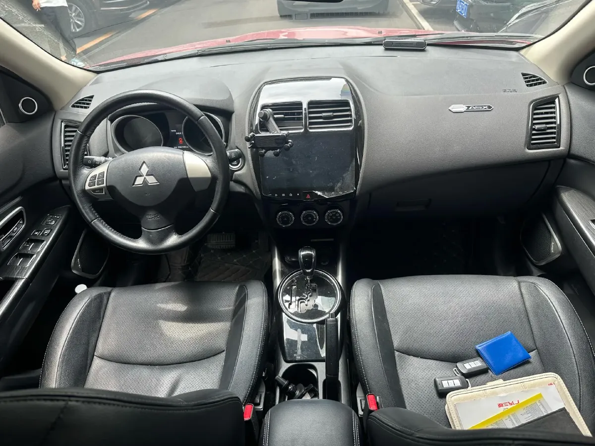 2019 Mitsubishi Eclipse Cross 1.5T 170HP L4 CVT,autocango,china used car exporter,china ev exporter,chinese used car exporter,chinese used ev exporter