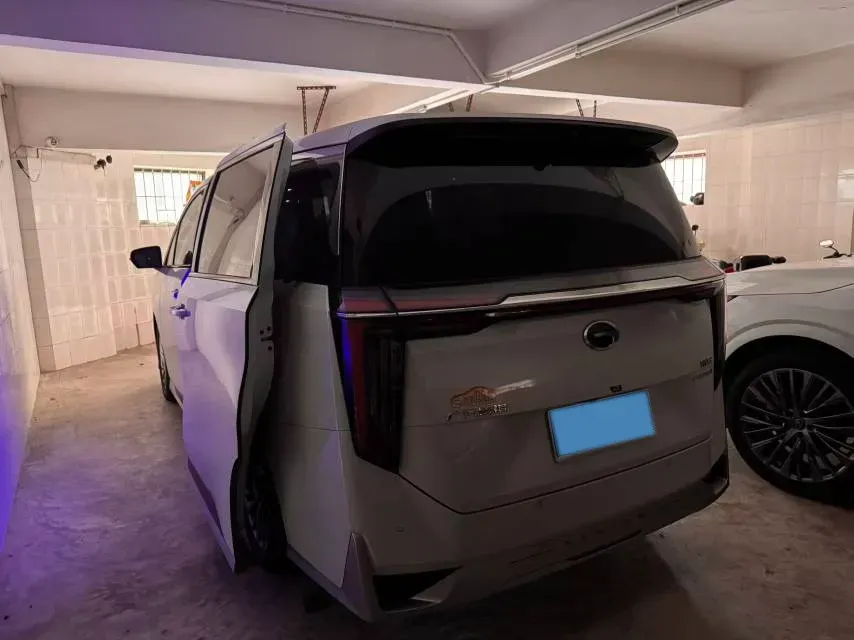 2023 GAC Trumpchi M8 2.0T 190HP L4 E-CVT Hybrid,autocango,china used car exporter,china ev exporter,chinese used car exporter,chinese used ev exporter