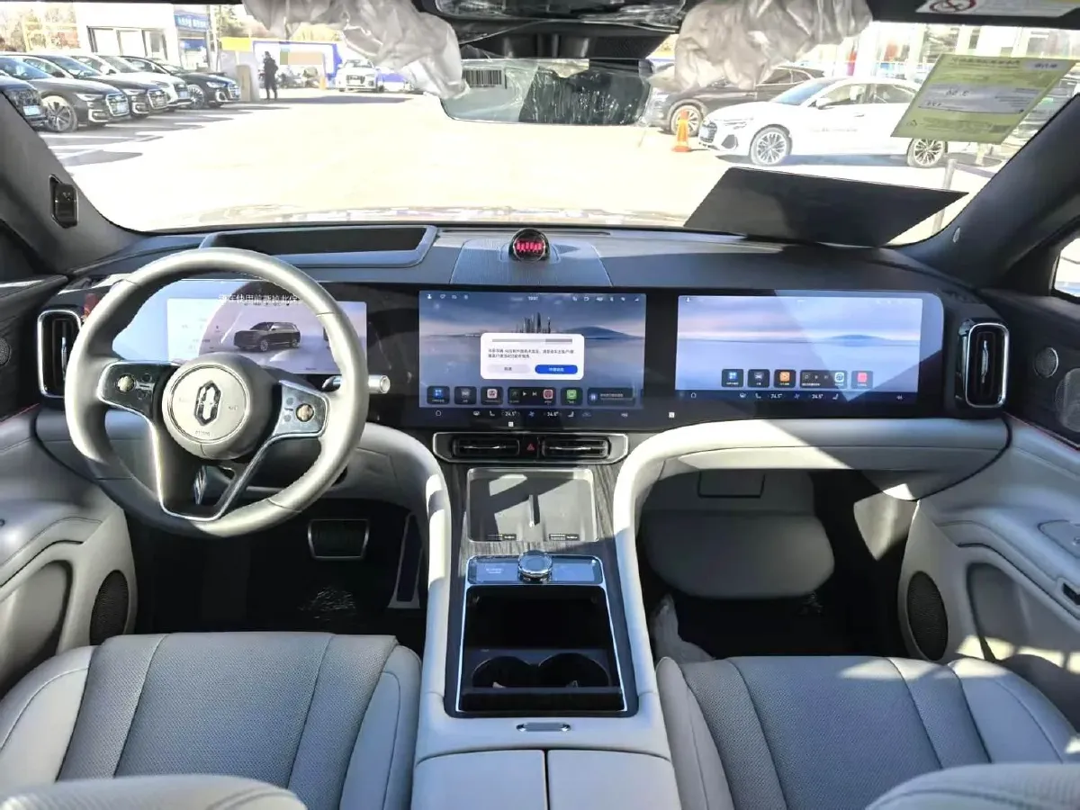 2024 AITO AITO M9 1.5T 152HP L4 REEV 42KWH,autocango,china used car exporter,china ev exporter,chinese used car exporter,chinese used ev exporter