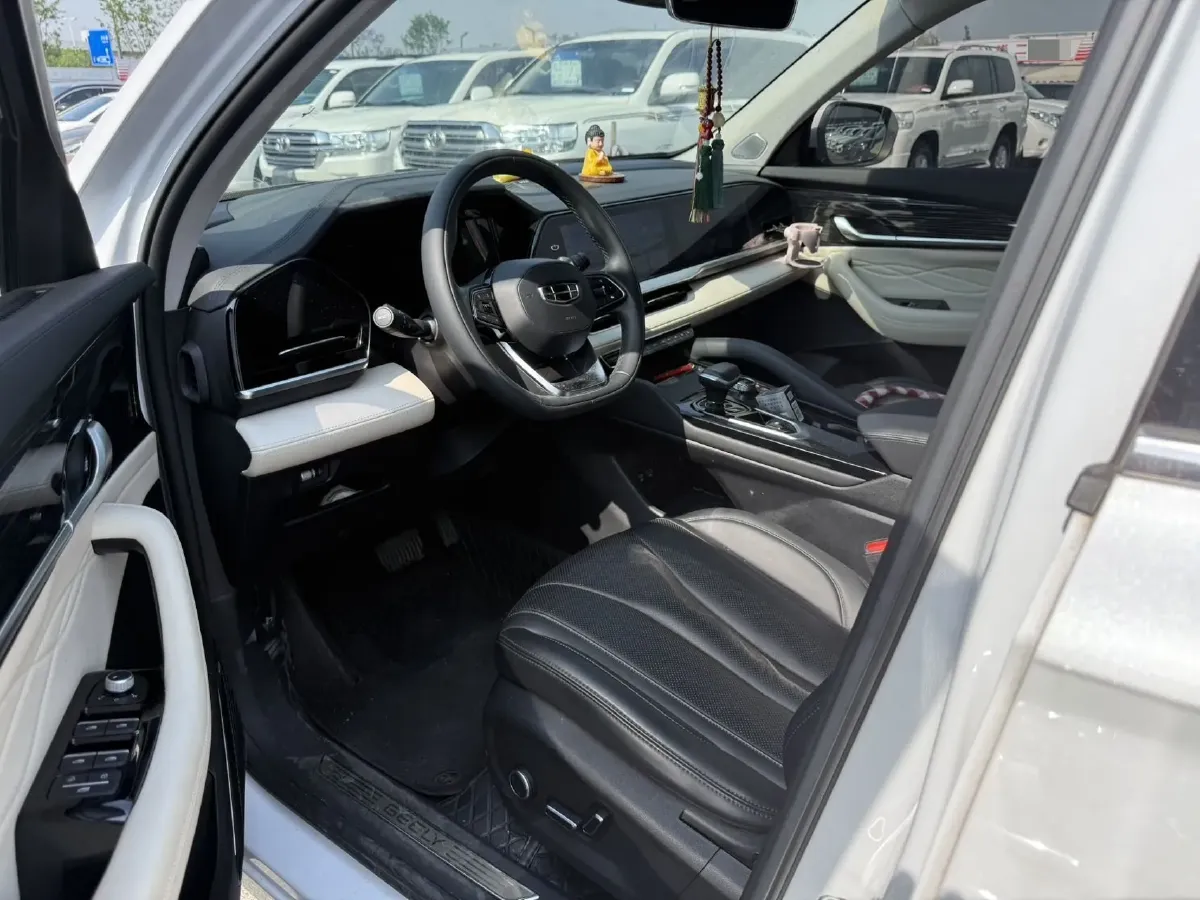 2023 Geely Monjaro 2.0T 238HP L4 8AT,autocango,china used car exporter,china ev exporter,chinese used car exporter,chinese used ev exporter
