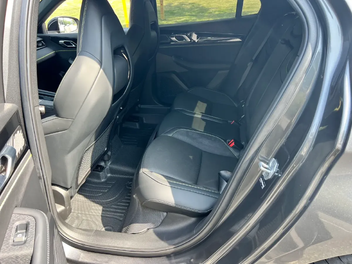 2023 MAXUS G50 1.5T 181HP L4 7DCT,autocango,china used car exporter,china ev exporter,chinese used car exporter,chinese used ev exporter