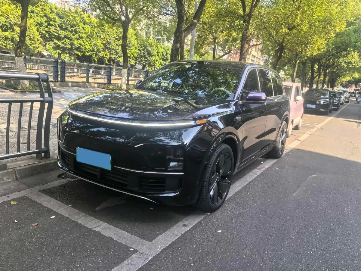 2025 Li L9 Range Extended 154HP REEV,autocango,china used car exporter,china ev exporter,chinese used car exporter,chinese used ev exporter